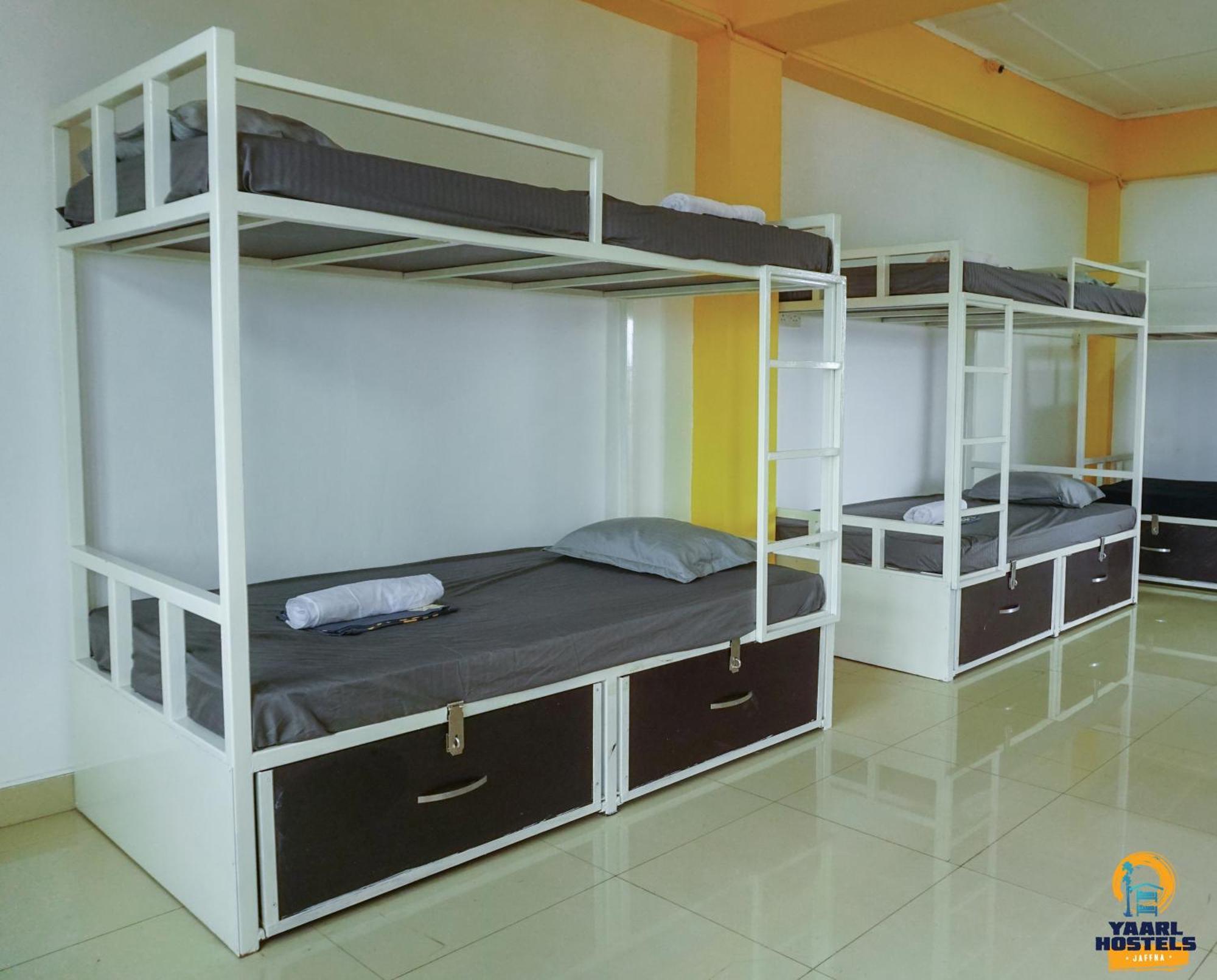 Yaarl Hostels Jaffna Zimmer foto